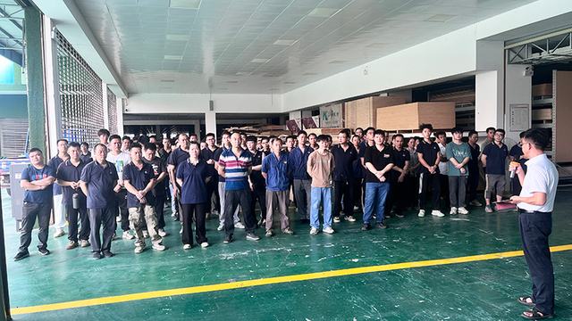 Steel fire doors production team briefing on BS EN UL quality control
