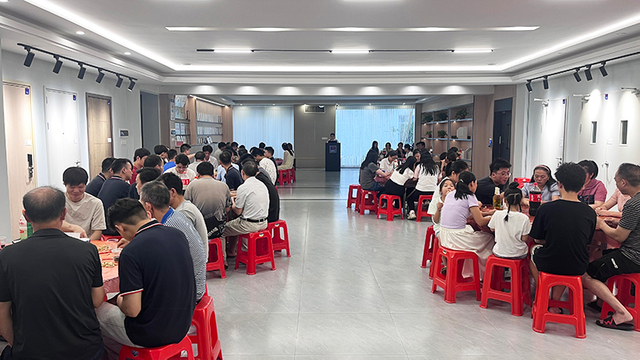 Qi An door factory team meeting for fire rated door project coordination